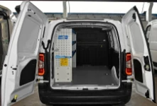 01_Racking for a removals firm in a Proace City