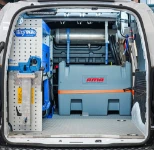 01_The Fiat Doblò with a large fuel tank for a road surfacing company