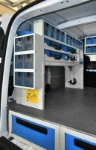 02_Case storage with an automatic shuttle and transparent containers
