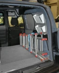 03_The Syncro System lashing strap and storage pockets in the Kangoo