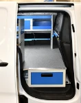 04_The underfloor drawer accessible from the Peugeot Partner’s side door