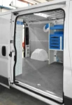05_The Ducato’s case compartment and cargo lashing system 