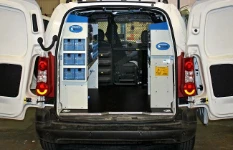 A Berlingo racking system with a pull-out vice bench