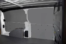 Aluminium side wall liners in a Jumpy