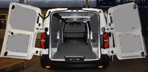 Floor and bodywork liners in a 2016 Citroen Jumpy