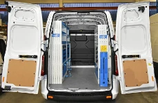 FORD CUSTOM 2012 L1 H2 01a