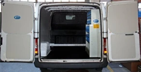 FORD TRANSIT 2000 L1 H1 09a