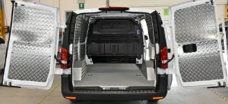 MERCEDES VITO 2015 L2 H1 02a