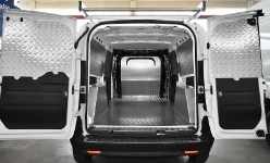 01_A Fiat Doblò with complete, aluminium tread plate interior lining