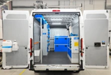01a_The electrician’s Ducato L3 H2 with a workshop area and cargo retaining accessories