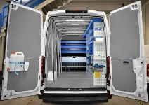 01_Syncro racking in the door and window company’s Iveco Daily