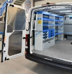 02_Syncro shelves, drawers and cargo retaining accessories on the left of the Crafter