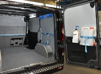 03_ Syncro System cleaning accessories in the Vivaro