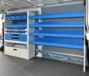 04_The case transport system in the Ducato’s racking