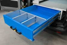 04_The long underfloor drawer when fully extended