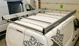 05a_The roof rack on the plumber’s Proace City