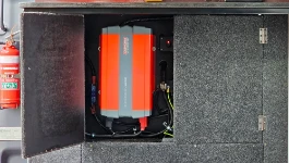 09_The Mercedes Sprinter’s inverter and battery for energy autonomy