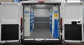 10_The Fiat Ducato with Syncro Ultra racking along both sides