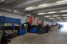 Bending and laser cutting machines at the Syncro factory