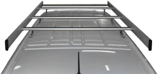 Fitting a roof rack to exploit space on the Expert’s roof