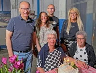 Maria Menon with an in-law and children Luca with Fabiola and Adamo with Federica 