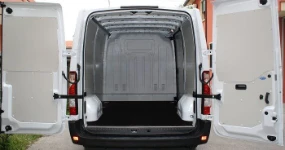 Side lining and floor Interstar