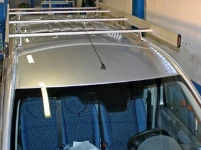 Roof bars on a Scudo