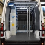 Vertical cargo bars in a Master