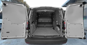 VOLKSWAGEN CADDY 2021 L1 02a