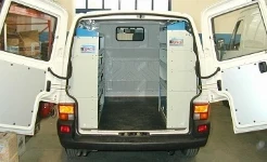 VOLKSWAGEN TRANSPORTER T4 1991 L1 02a